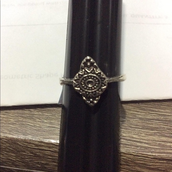 Rings - Picture 8 of 16